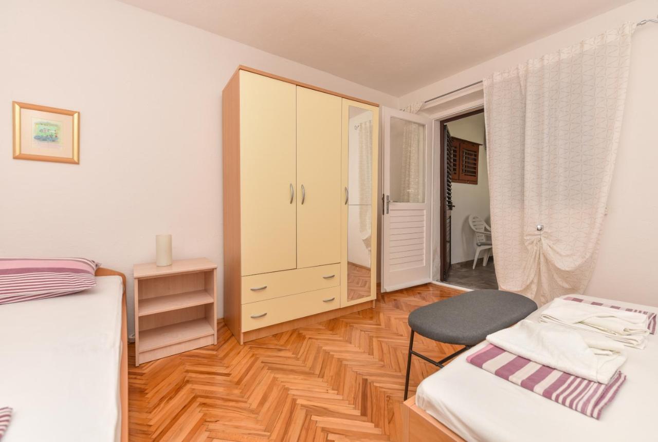 Apartments Marsela Tučepi Exteriör bild