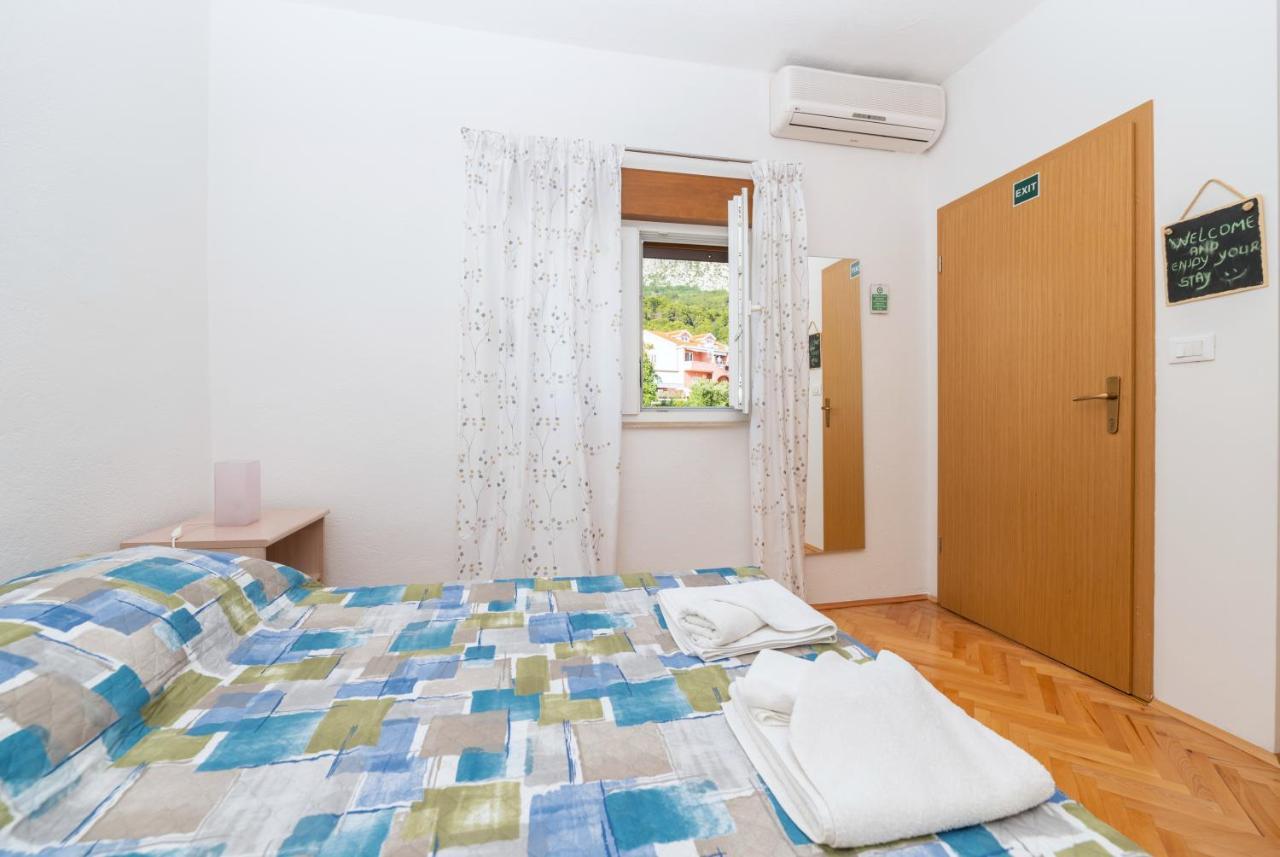 Apartments Marsela Tučepi Exteriör bild