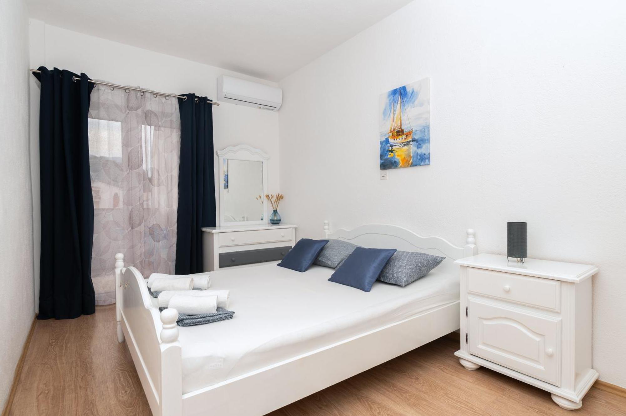 Apartments Marsela Tučepi Exteriör bild